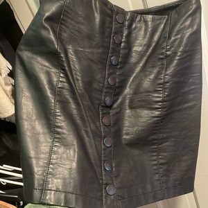 Black front snap free people mini skirt